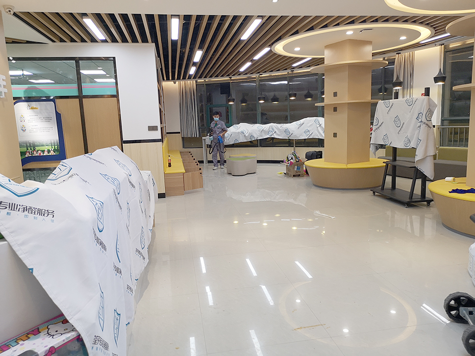 培訓(xùn)大廳養(yǎng)護布保護