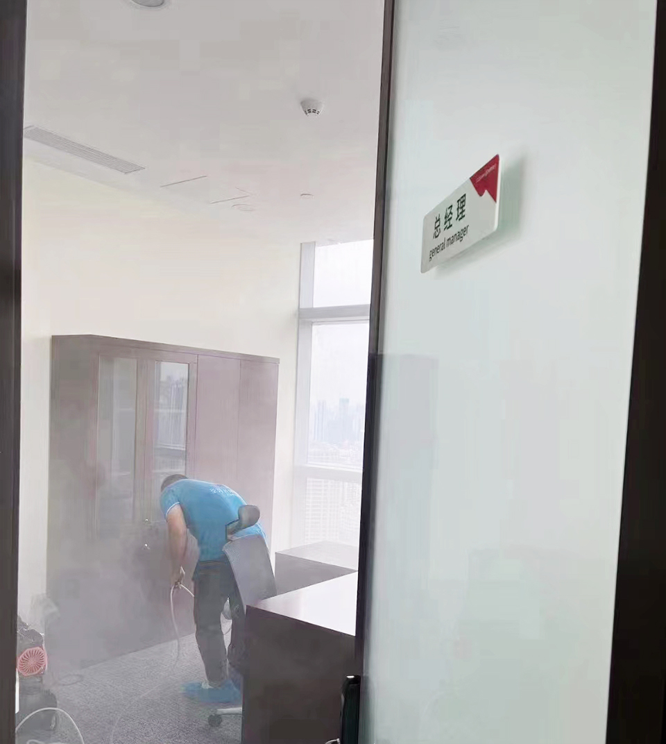 領(lǐng)導(dǎo)辦公室柜子精細化施工治理